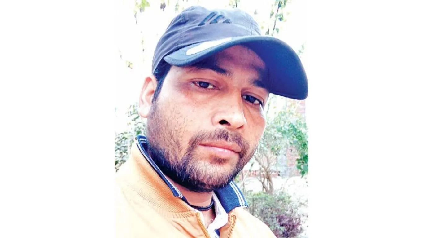 Shaktifarm News: युवक ने फांसी लगाकर की आत्महत्या, परिवार में मचा कोहराम 