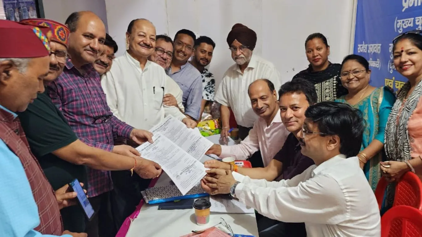 Haldwani News: व्यापार मंडल चुनाव की सरगर्मियां तेज, आठ नामांकन पत्र बिके