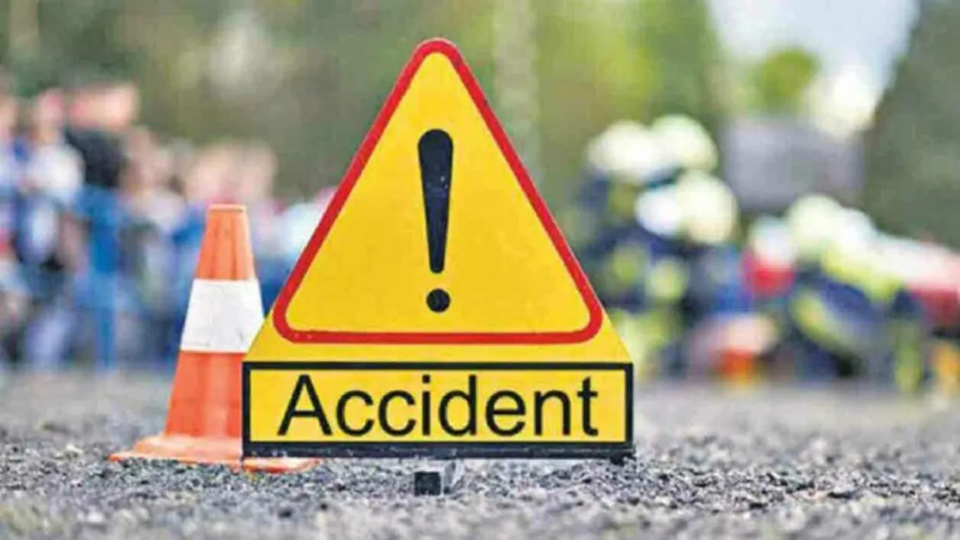Road Accident in Haridwar: सड़क हादसे में एक कांवड़िये की मौत, दो घायल