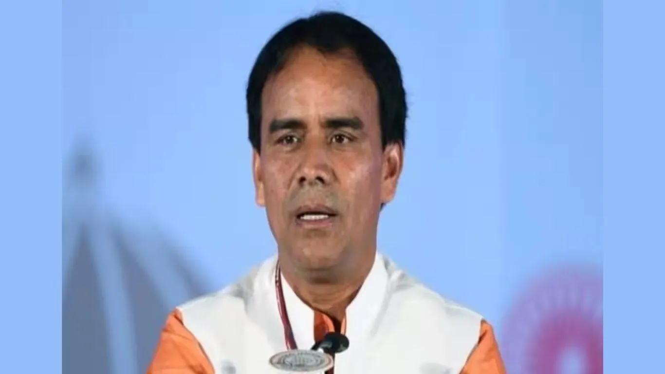 Dehradun News: राज्य में भरे जाएंगे प्राइमरी शिक्षकों के 8 हजार पद, जानें कैसे...