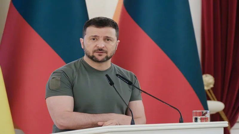 जेलेंस्की ने ब्रिटेन में राजदूत प्रिस्टाइको को किया बर्खास्त,  ऋषि सुनक ने दी प्रतिक्रिया 