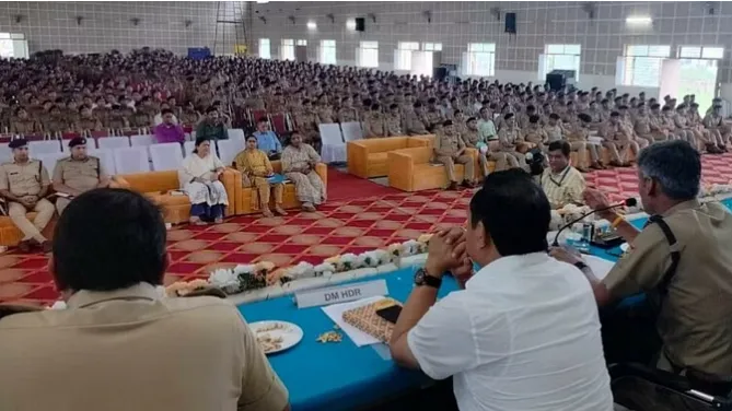 Kanwar Mela 2023: कावड़ मेले के लिए हुई ब्रीफिंग, सुरक्षा व्यवस्था के होंगे कड़े इंतजाम