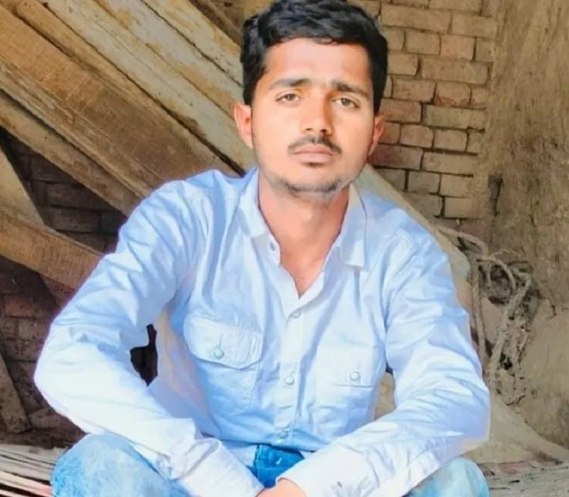 संभल : बाइकों की भिड़ंत में युवक की मौत, चार गंभीर घायल