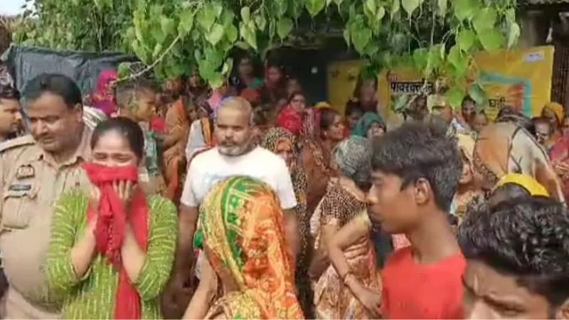 Unnao Accident : कार की टक्कर से स्कूल जा रहे छात्र की मौत, लखनऊ-कानपुर हाईवे पर रोड पार करते समय हुआ हादसा 