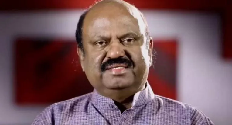 टीएमसी के मारे गए कार्यकर्ता के परिवार से मिले राज्यपाल, बोले- खत्म होनी चाहिए हिंसा 