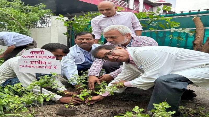केजीएमयू दंत विभाग तीन