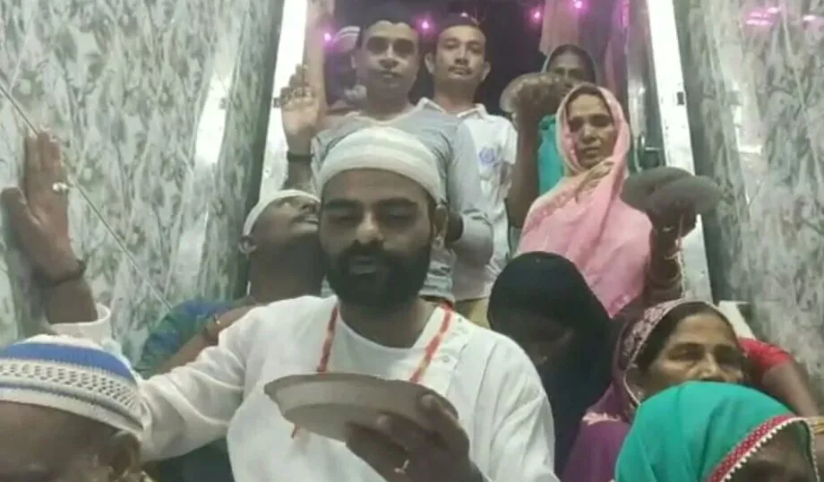 अजमेर दरगाह स्थित बाबा फरीद का चिल्ला मिनी उर्स खुला 