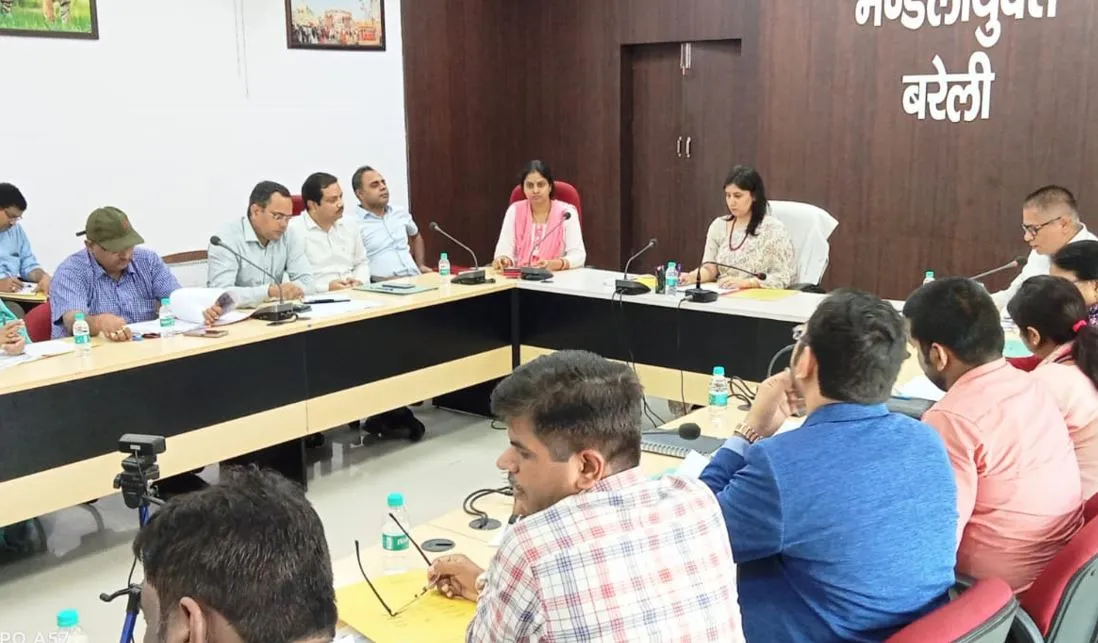 ग्लोबल इन्वेस्टर्स समिट के लिए बरेली तैयार, अफसरों को निवेशकों के संपर्क में रहने का निर्देश