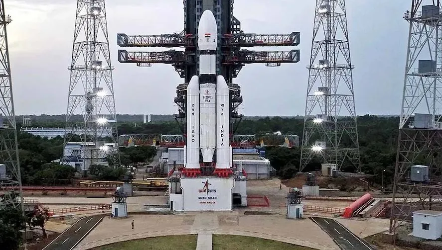 बरेली: दिन भर सोशल मीडिया पर चला मिशन चंद्रयान-3, लोगों ने परिवार के साथ देखी लांचिंग