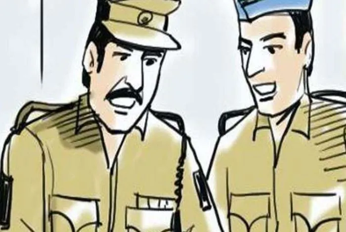 बरेली: गोवंश पशुओं का कटानकर मांस बेचने पर पुलिस का एक्शन, तीन तस्करों पर गैंगस्टर की कार्रवाई 