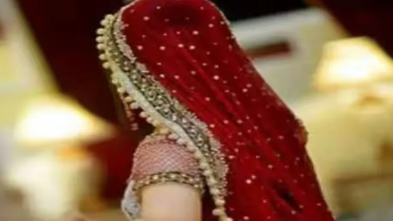 बरेली: प्रेम विवाह करने पर पति के पड़ोसी बने दुश्मन, जान से मारने की कोशिश