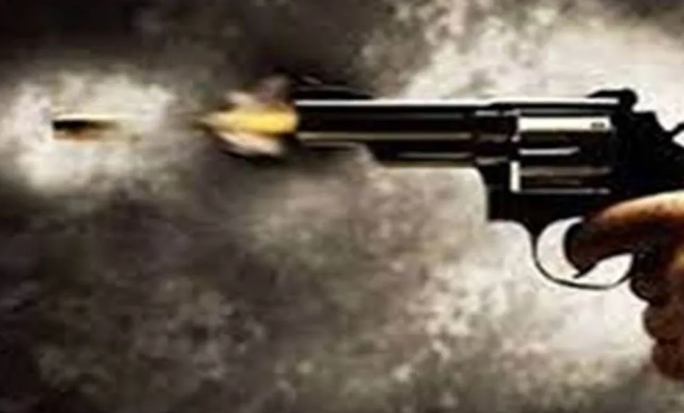 बरेली कॉलेज के बाहर छात्र पर फायरिंग, पुलिस ने मौके से तीन कारतूस भी किए बरामद