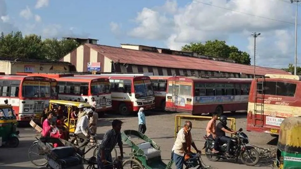 बरेली: प्रमुख सचिव के जाने के बाद सेटेलाइट बस अड्डे पर फिर से खेल शुरू