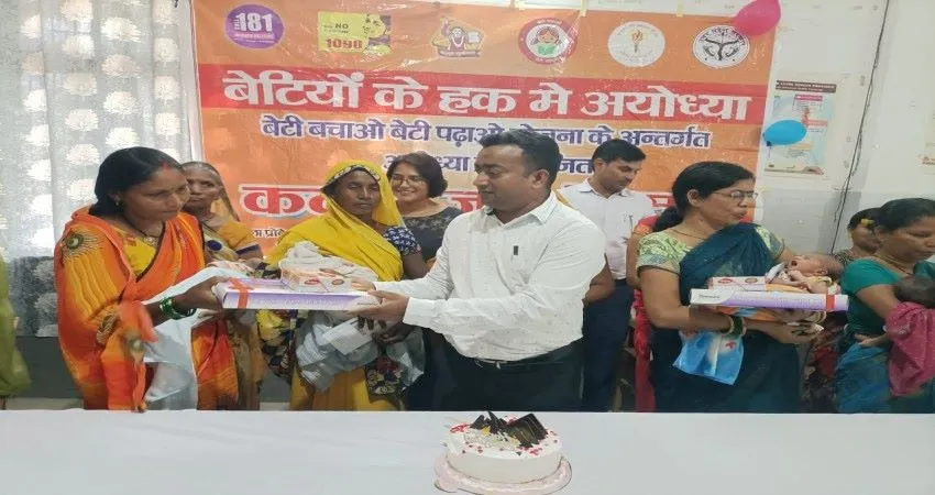 देश और समाज की तरक्की में महिलाओं की सहभागिता अहम : नितीश कुमार