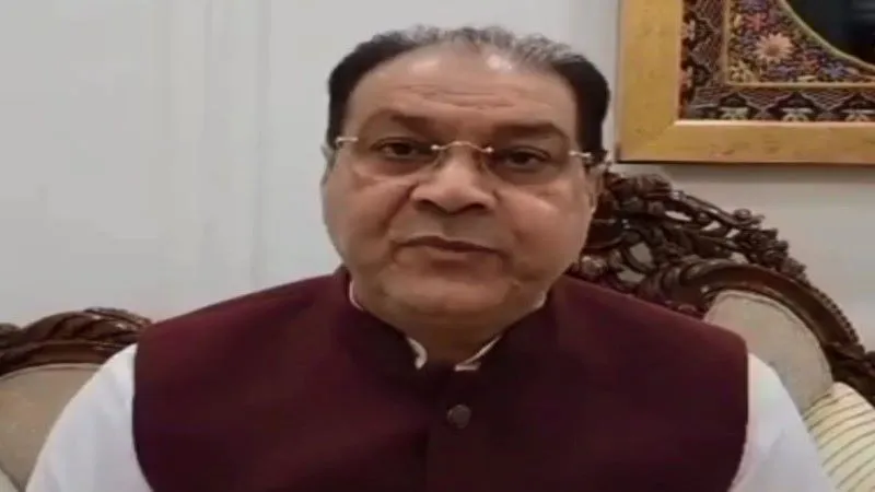 लखनऊ : UCC पर  AIMPLB के विरोध पर मोहसिन रजा का बयान, कहा- ये मौलवी पर्सनल लॉ बोर्ड की दुकान चला रहे