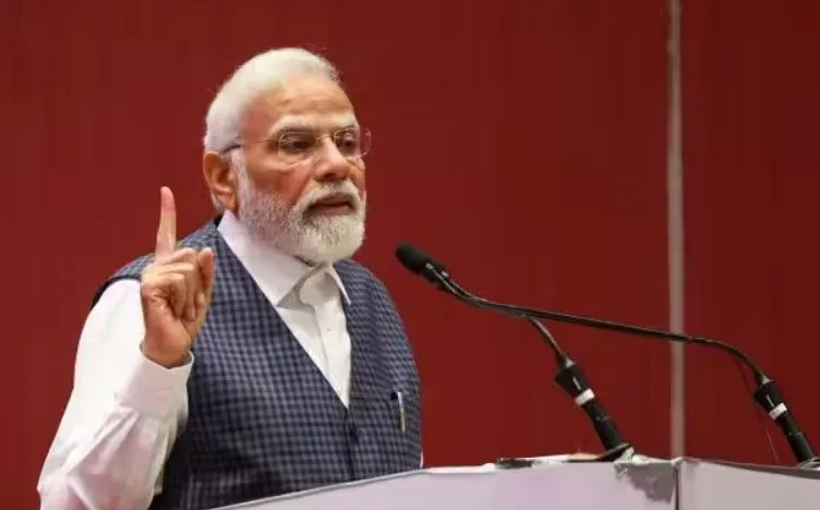 सार्वजनिक क्षेत्र के बैंक पहले भारी घाटे और एनपीए के लिए जाने जाते थे : मोदी 