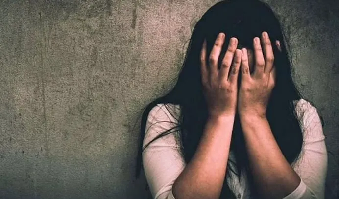 पीलीभीत: पति की मौत के बाद मददगार बना युवक, बढ़ाईं नजदीकियां और फिर किया दुष्कर्म