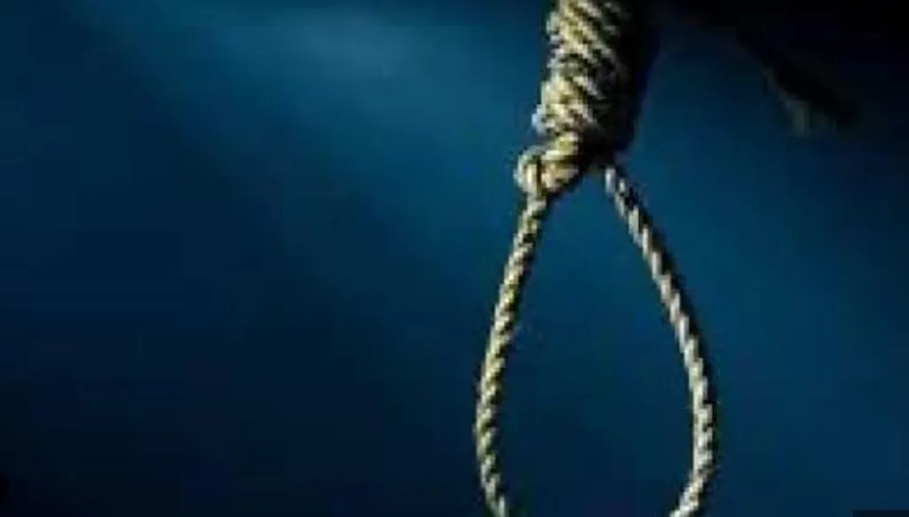 बरेली: पत्नी से विवाद होने पर युवक ने फांसी लगाकर की आत्महत्या 