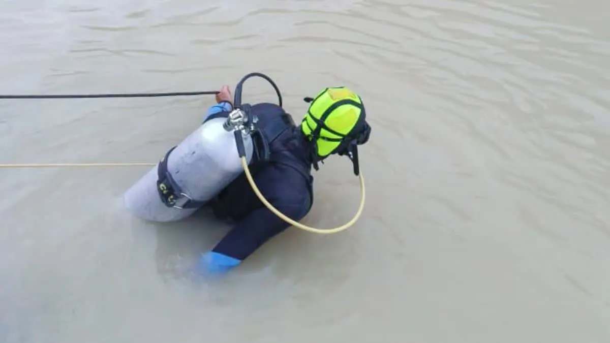 Tehri Garhwal News: पानी के तेज बहाव में बही 14 वर्षीय बालिका, सर्च ऑपरेशन में जुटी SDRF की टीम