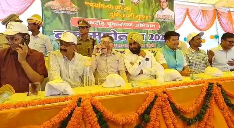 बरेली: प्रदेश सरकार का इस बार 35 करोड़ पौधे लगाने का लक्ष्य- बलदेव सिंह औलख