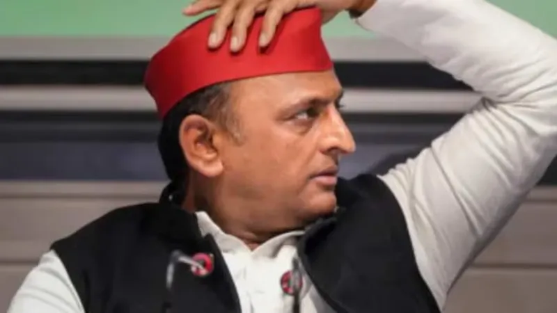 'पीडीए' एकजुटता पर जोर दे रहे अखिलेश यादव, पर राजग का हिस्सा बने कई प्रमुख ओबीसी नेता