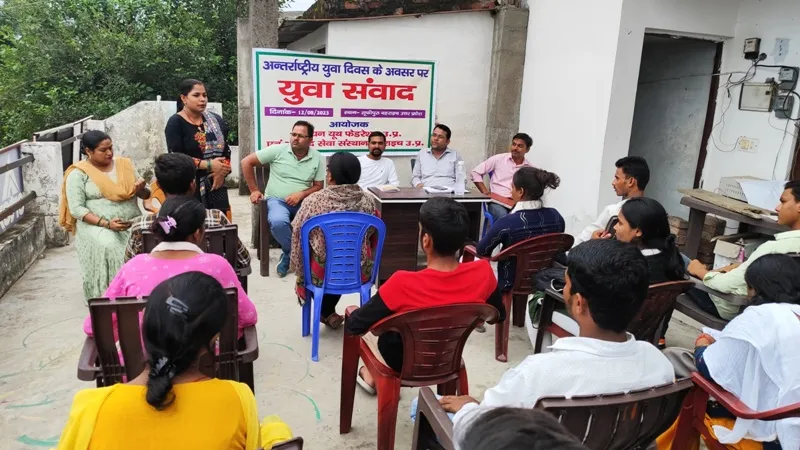 बहराइच: युवा संवाद में बोलीं श्रद्धा- बालिका शिक्षा में पिछड़ेपन को दूर करें अभिभावक