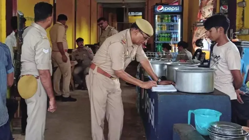 भदोही में ढाबों पर पुलिस का छापा, देह व्यापार में लिप्त पांच युवतियां हिरासत में