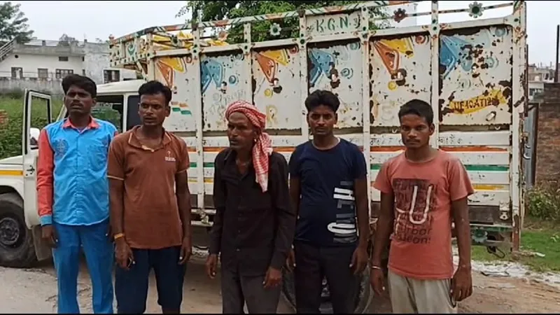 बहराइच: सड़क हादसे में बुजुर्ग समेत दो की मौत