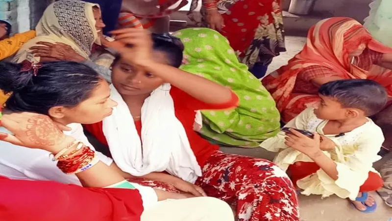 बांदा: गुरगवां में बुझे मन से बहनों ने भाइयों को बांधी राखी, पांच बच्चों की मौत से गांव में पसरा रहा सन्नाटा 