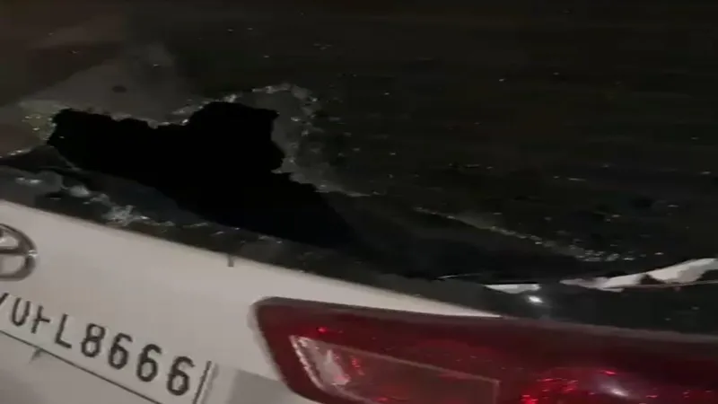 प्रयागराज: सपा नेता यथाक केसरवानी की गाड़ी पर ताबड़तोड़ फायरिंग, जान बचाकर पहुंचे थाने 