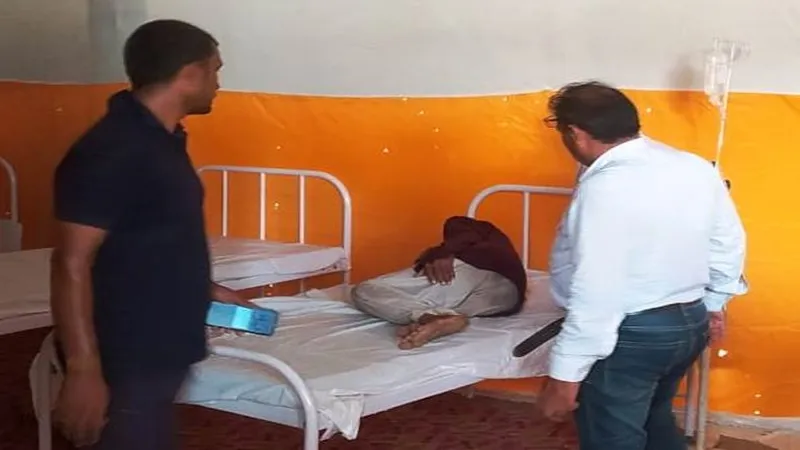 अयोध्या: गुप्तारघाट पर फिसला पैर, सरयू में डूबते युवक को बचा जिला अस्पताल में कराया भर्ती