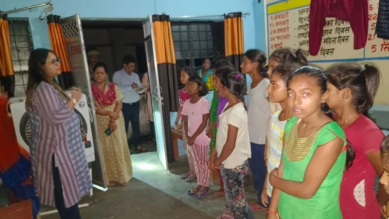 गोंडा: परसपुर कस्तूरबा स्कूल की वार्डेन समेत चार पर एफआईआर, जानें मामला