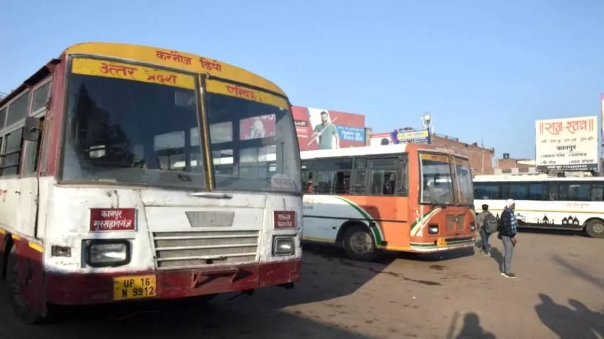 बरेली: प्रतिबंध होने के बाद भी रोडवेज बसों में लगाए जा रहे प्रेशर हार्न