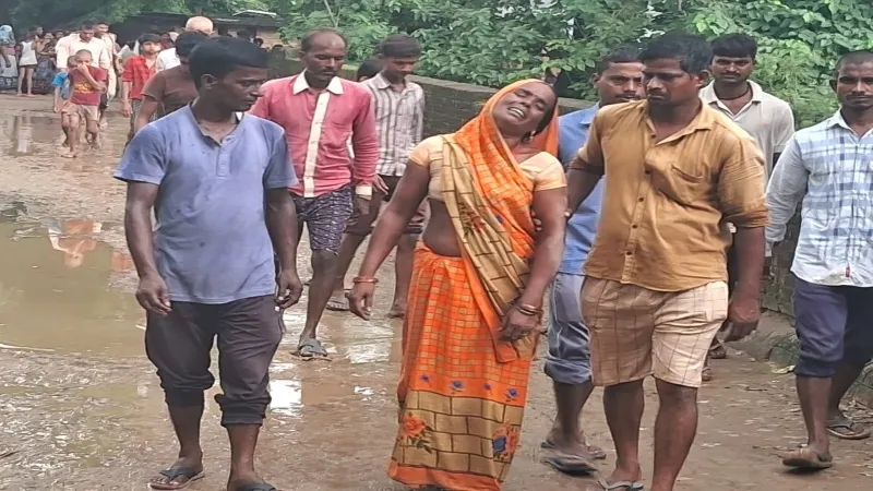 बहराइच : उधार दिए रुपये के बदले ले गया बाइक, साथ गए मालिक का झाड़ियों में मिला शव 