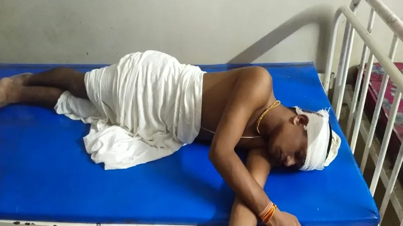 सीतापुर : लघु शंका करने गए साधु पर हमला, संत समाज का पुलिस पर गंभीर आरोप 