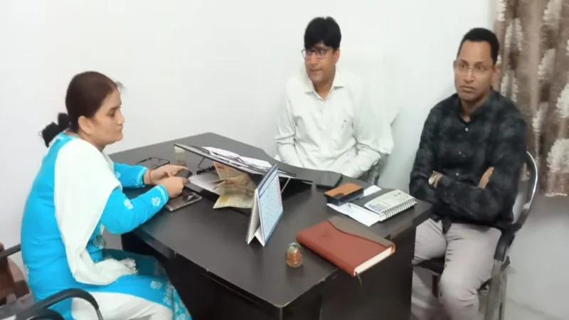 अयोध्या : पौधरोपण अभियान में लापरवाही पर कार्यालय सहायक निलम्बित 