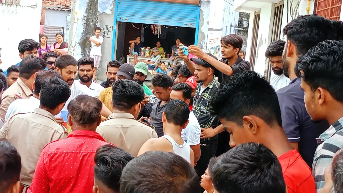 बरेली: दामाद पर बेटी गायब करने का आरोप, हंगामा