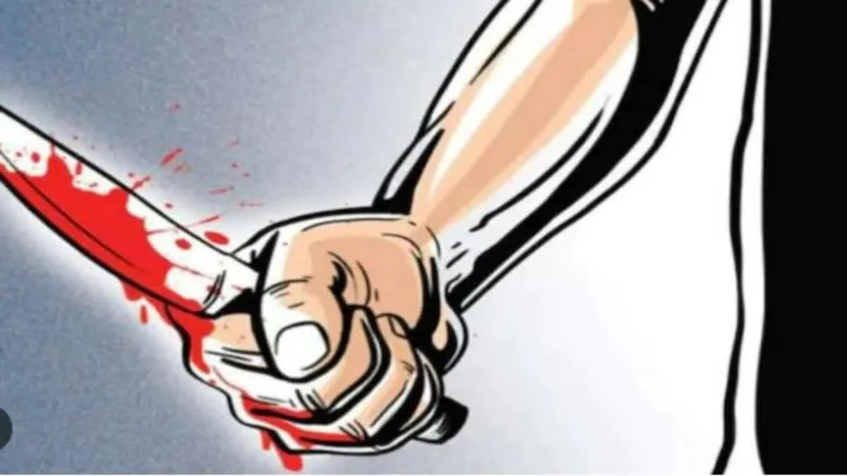 लालकुआं: मेन बाजार में युवक ने अपनी ही गर्दन काट ली