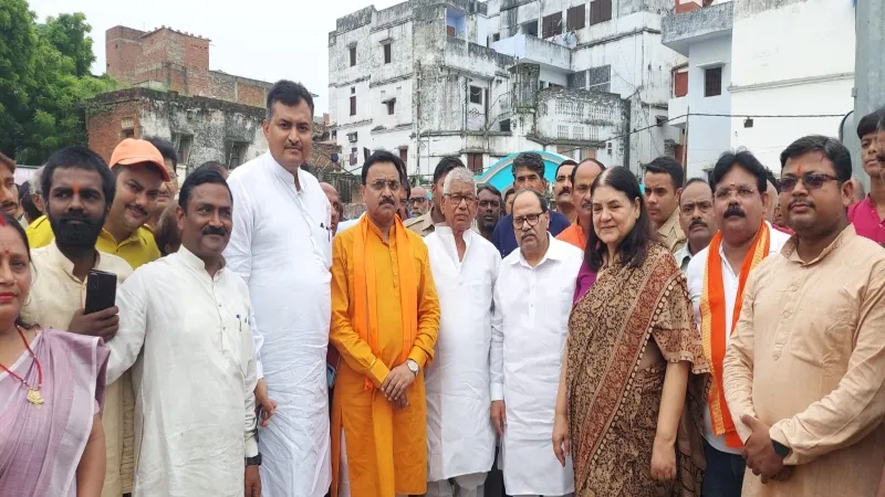 सुल्तानपुर में प्रदेश के पहले आईपीडी युक्त पशु अस्पताल का सांसद मेनका गांधी ने किया शुभारंभ