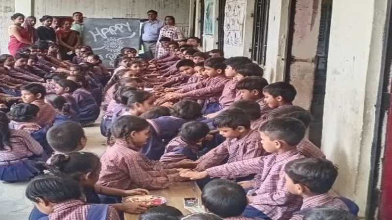Rakshabandhan 2023 : राखी कम्पटीशन में अव्वल रही आराध्या 