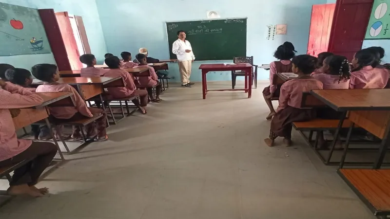 अयोध्या में 1792 स्कूलों में से 800 में नहीं बने दिव्यांगों के लिए शौचालय 