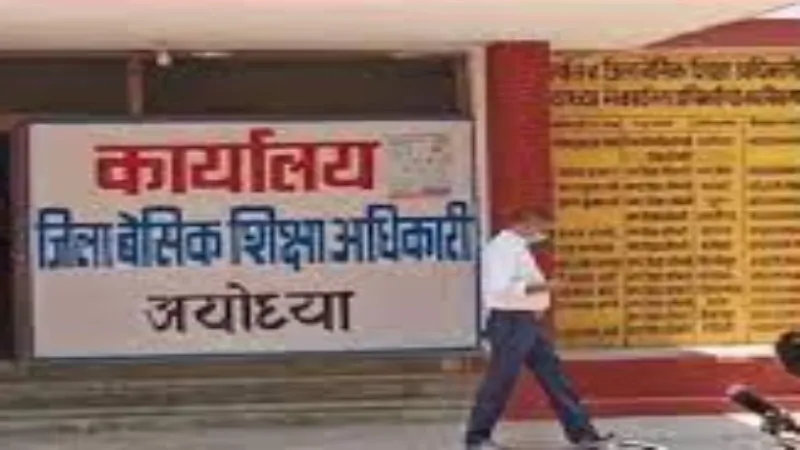 Champion of Week : 1792 परिषदीय स्कूलों में मानकों पर महज 15 खरे उतरे