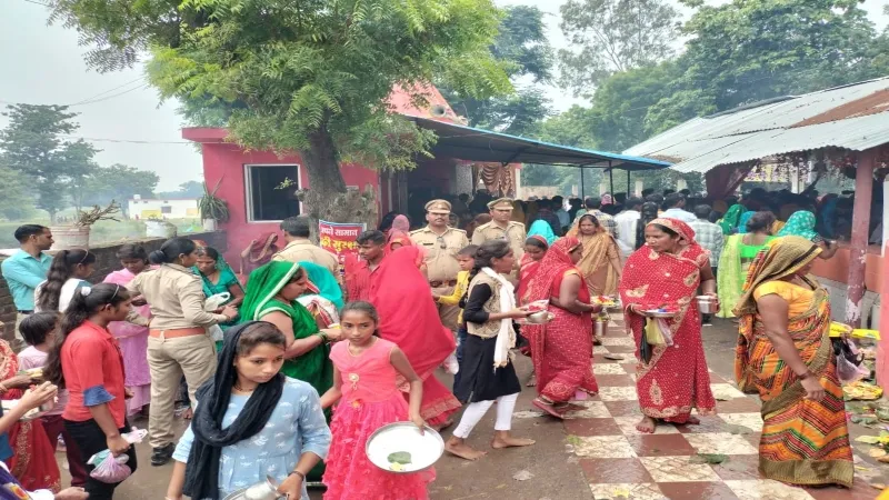 आस्था : गहनाग देव आश्रम पर उमड़े श्रद्धालु, किया दर्शन-पूजन  
