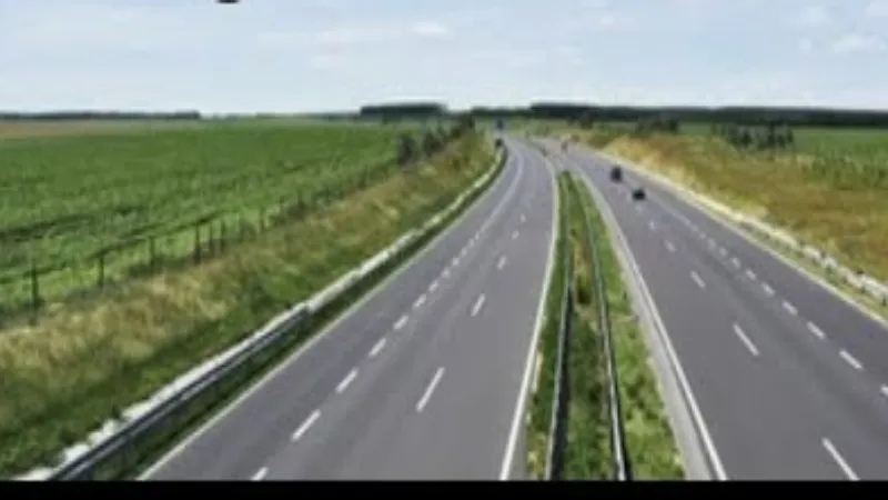 रायबरेली : फ्लाईओवर निर्माण को लेकर रूट डायवर्जन से बढ़ी समस्या - NHAI नहीं दे रहा ध्यान 