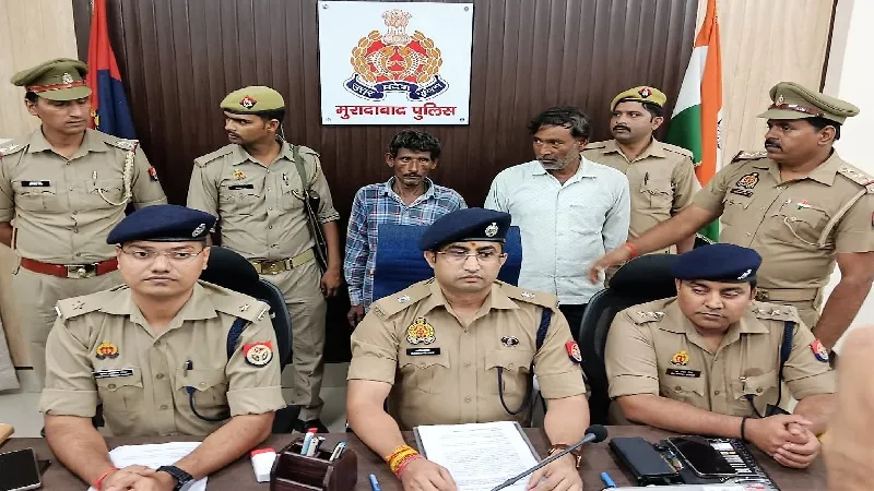 मुरादाबाद: अवैध शस्त्र फैक्ट्री में अर्द्धनिर्मित 12 तमंचे व एक रिवाल्वर बरामद, 2 गिरफ्तार