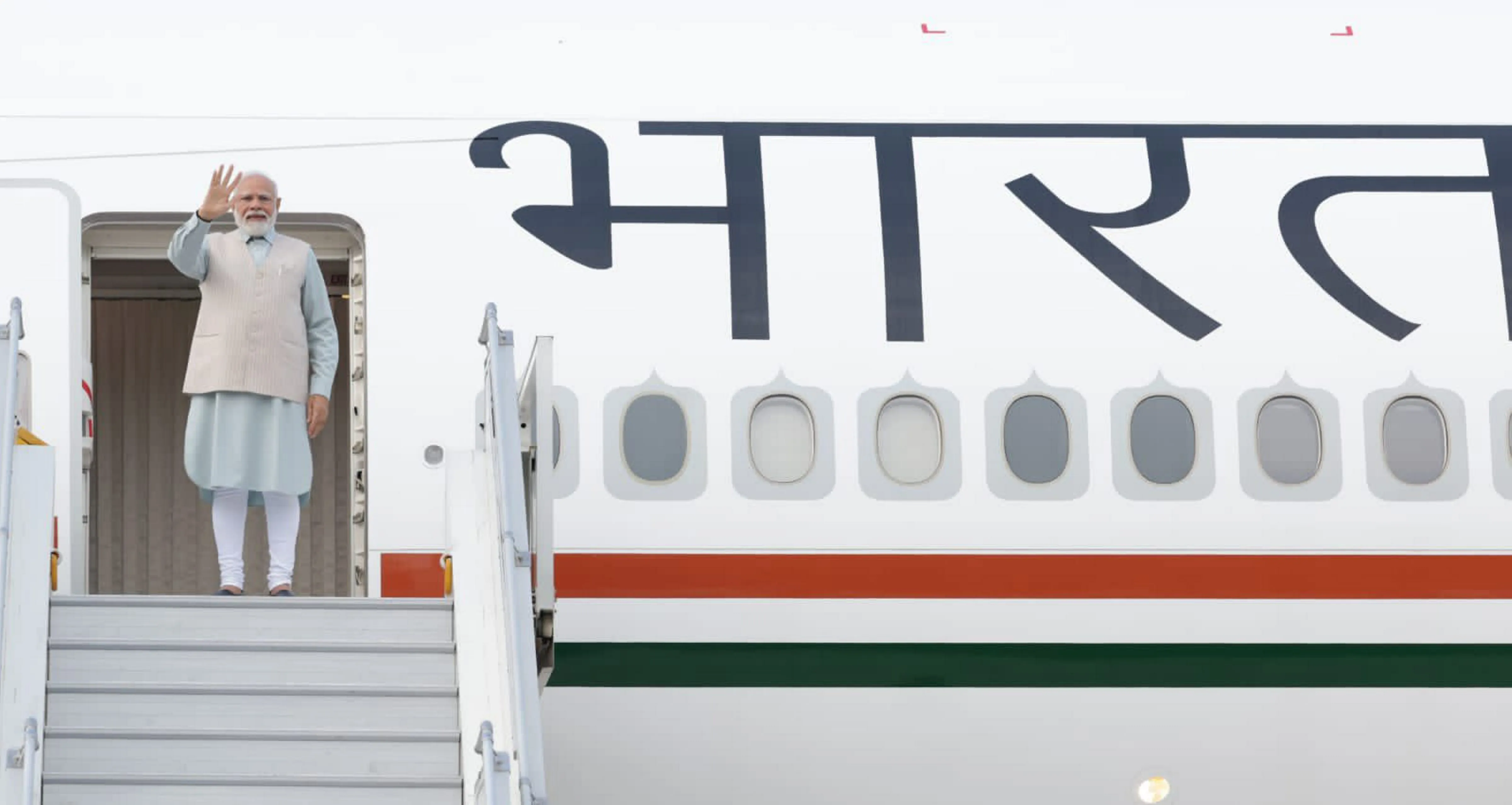 दक्षिण अफ्रीका और ग्रीस की यात्रा पर रवाना हुए PM मोदी, जानें से पहले कहीं ये बड़ी बातें