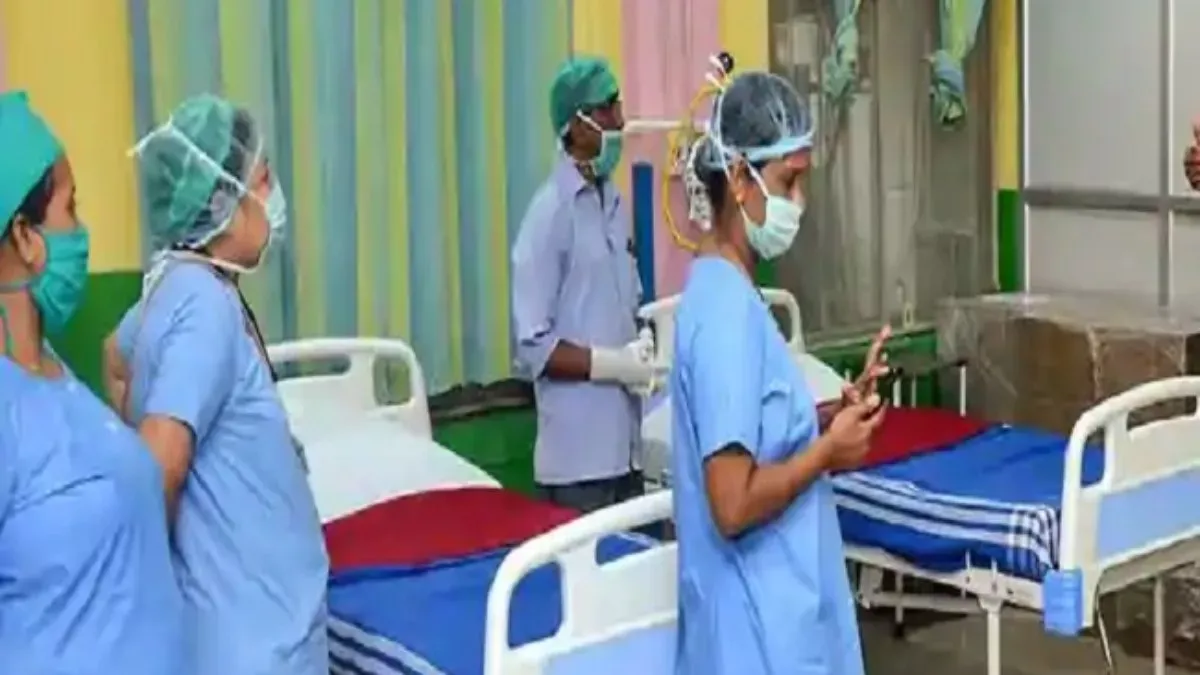 महाराष्ट्र सरकार ने सार्वजनिक अस्पतालों में मुफ्त इलाज का आदेश किया जारी 