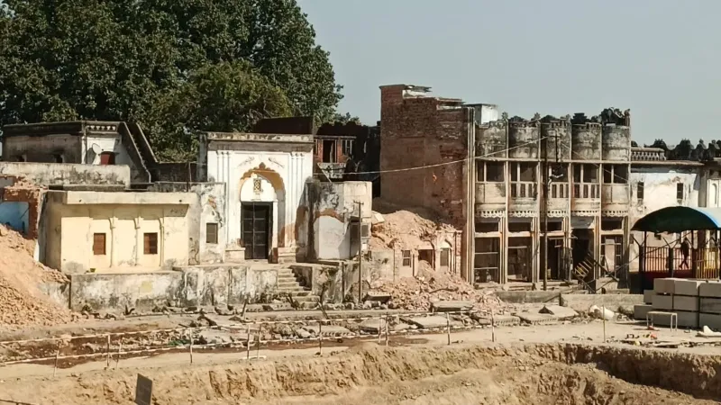 अयोध्या : राम मंदिर के परकोटे में हुआ बदलाव, नहीं बनेगा गोपुरम द्वार