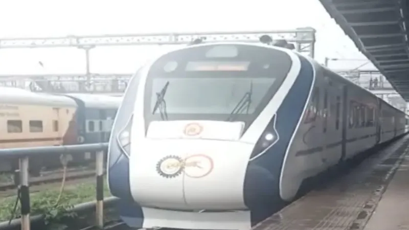 लखनऊ : रेलवे का किराया घटाने सम्बन्धी निर्देश से यूटर्न, चेयर कार वाली ट्रेन में होना था लागू  