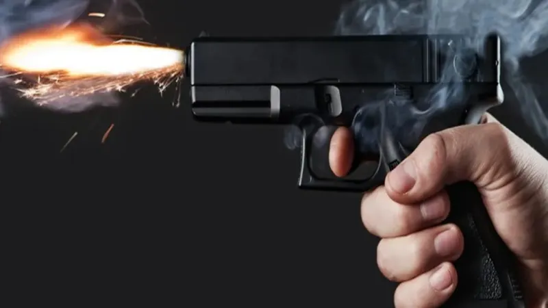 अलीगढ़ : पत्नी ने नहीं दिखाया अपना मोबाइल तो पति ने मार दी गोली, दस साल पहले कपल ने की थी लव मैरिज 
